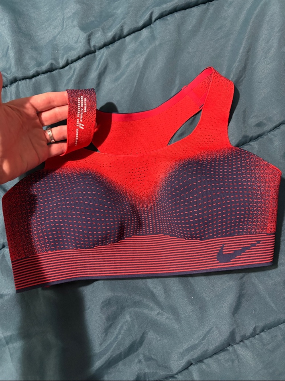 NIKE Swoosh FLY KNIT 2.0 - SPEED RED/BLUE WOMEN - XL